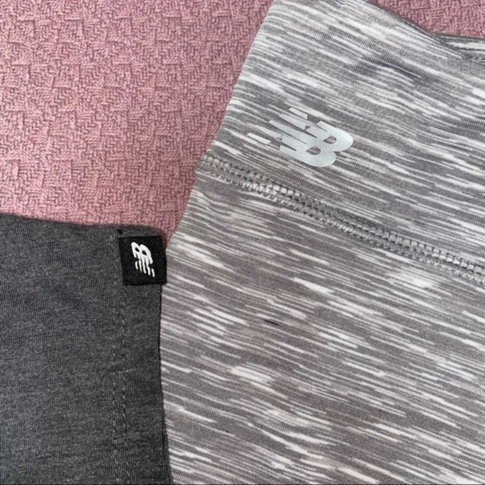 New Balance 2pc set cropped‎ leggings & sporty knotted t-shirt